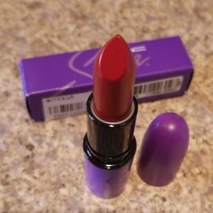 MAC Selena Lipstick